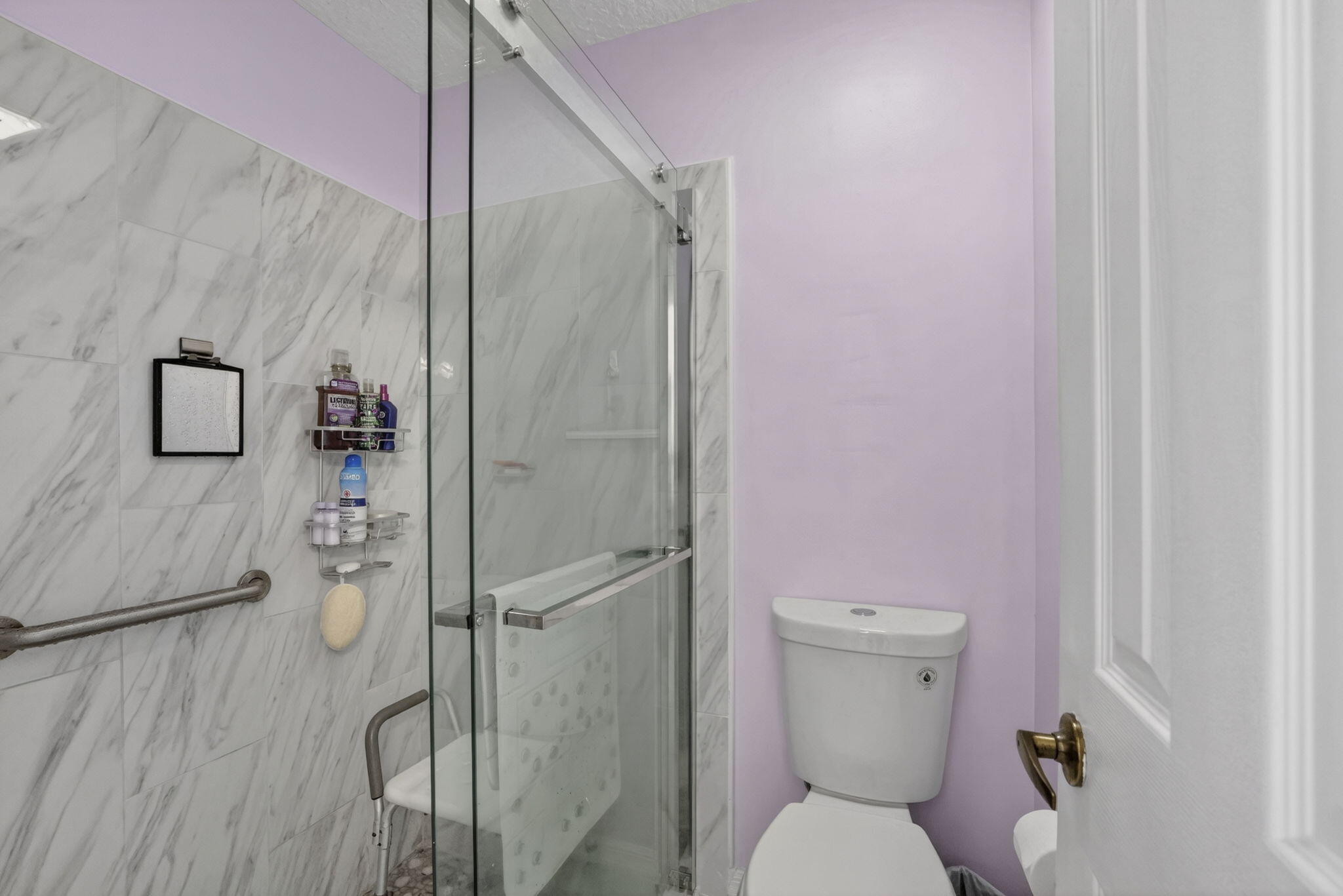 2097 Bonisle Circle Riviera Beach, FL 33418 - Photo 15 of 35 Master Bathroom