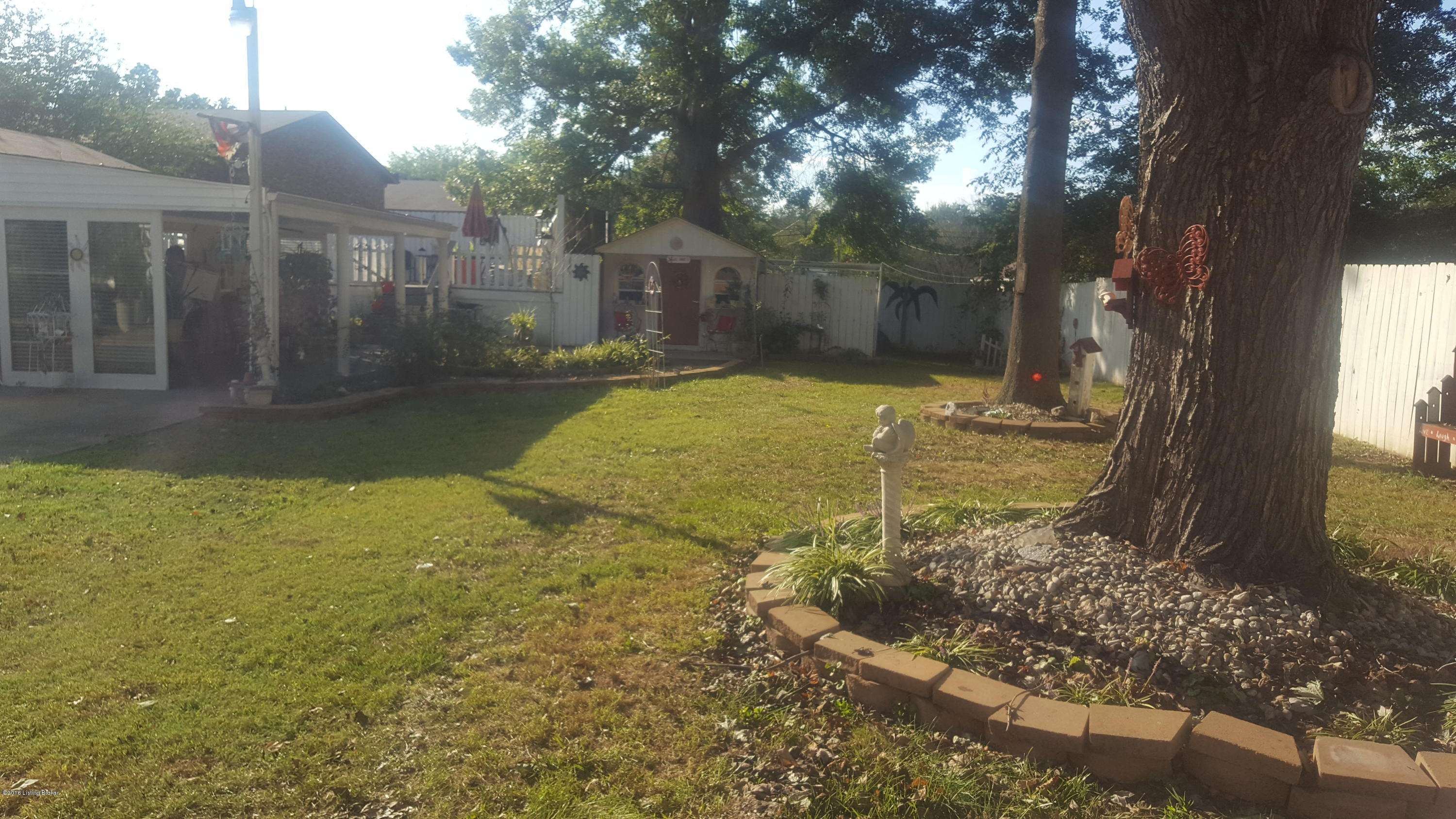 6202 Terry Road Louisville, KY 40258 - Photo 21 of 29 20161003_170308