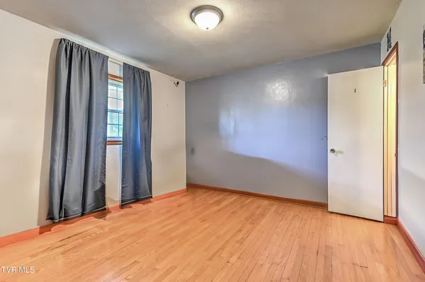 $299,000 | 2856 Watauga Road, Johnson City, TN 37601