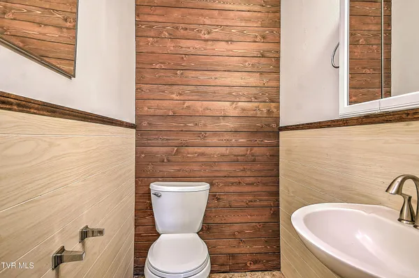 $299,000 | 2856 Watauga Road, Johnson City, TN 37601