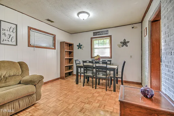 $299,000 | 2856 Watauga Road, Johnson City, TN 37601