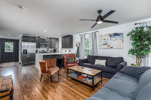 $339,000 | 1845 La Salle Street, Ottawa, IL 61350