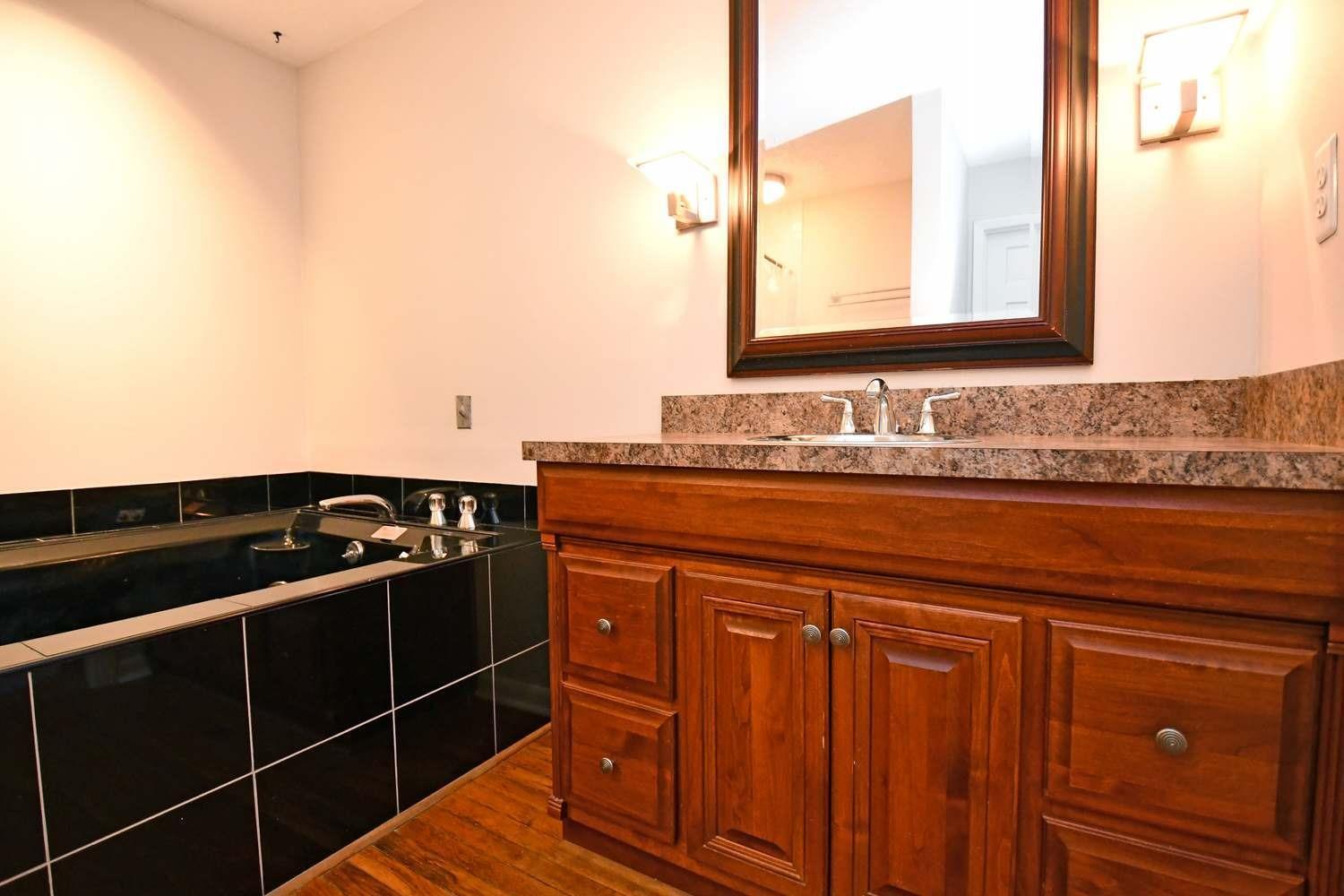 517 Boal Street Cincinnati, OH 45202 - Photo 22 of 30