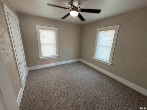 $1,499 | 705 East Marietta Avenue, Peoria Heights, IL 61616