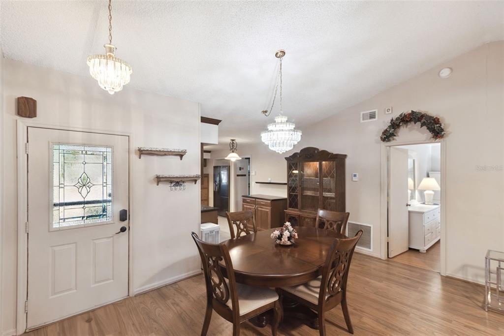 921 4th Avenue North Deltona, FL 32725 - Photo 6 of 35