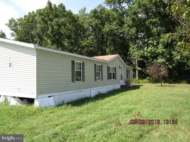 23589 Chicken Bridge Road Ridgely, MD 21660 - Photo 3 of 3 Exterior (Front)