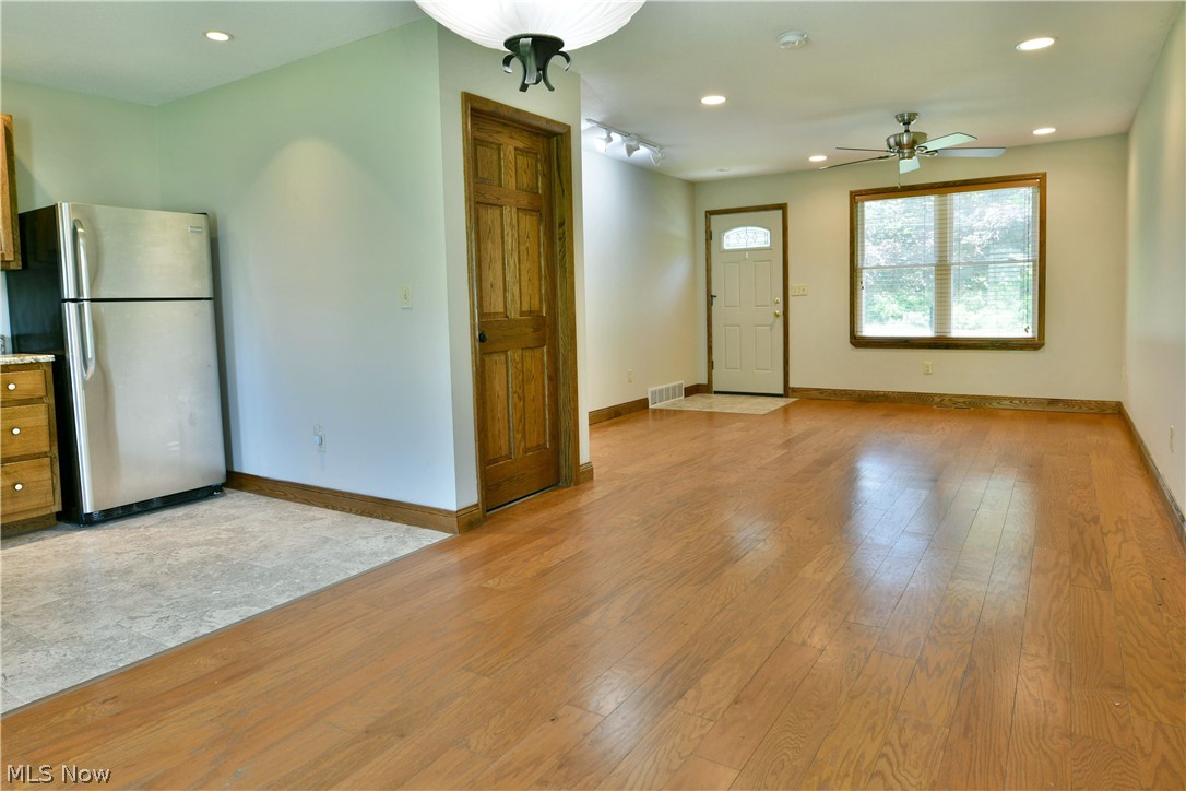 754 Warner Road Hubbard, OH 44425 - Photo 17 of 46