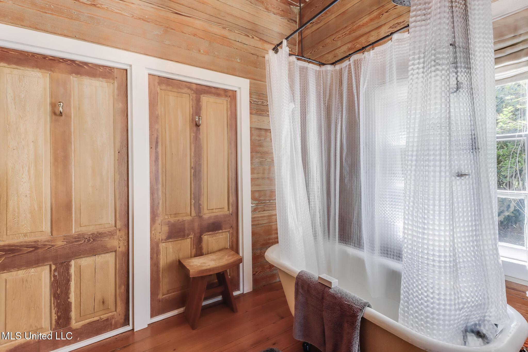 13160 Old Woolmarket Road Biloxi, MS 39532 - Photo 14 of 54 Photo Apr 28 2025, 11 53 38 AM (2)_ENF