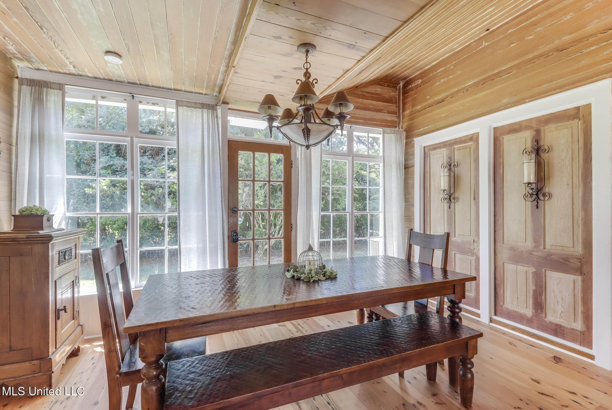 13160 Old Woolmarket Road Biloxi, MS 39532 - Photo 25 of 54 Photo Apr 28 2025, 11 59 00 AM (2)_ENF