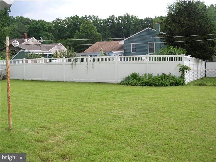 29 Bonnie Rae Drive Hamilton, NJ 08620 - Photo 11 of 12 Back Yard