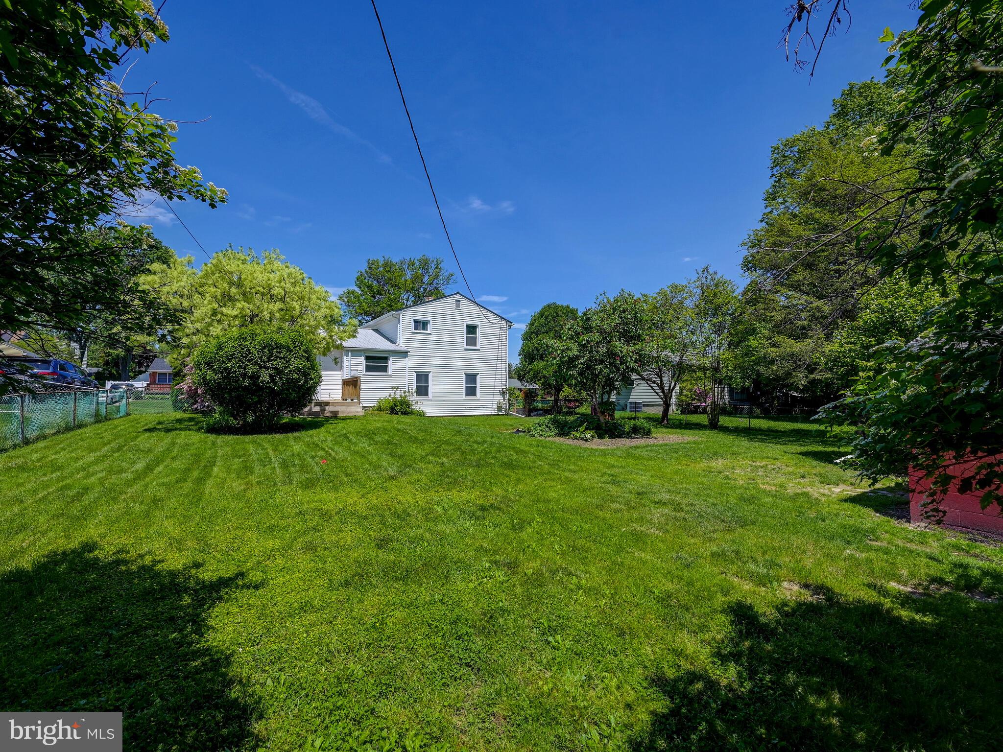 215 Highmeadow Road Reisterstown, MD 21136 - Photo 27 of 31 Fenced rear yard