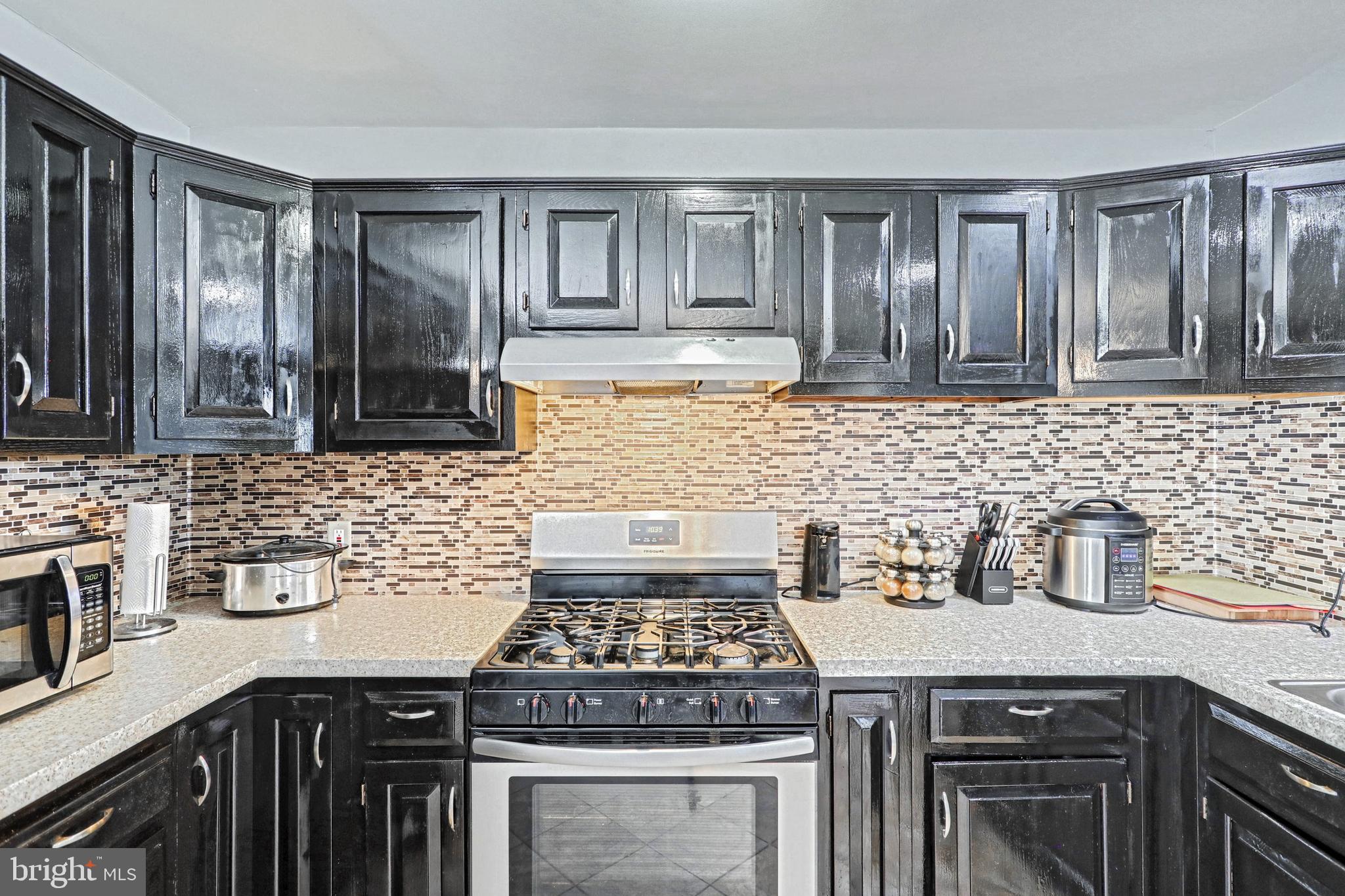3017 Spectrum Road Dover, PA 17315 - Photo 13 of 26 Gallery Image 13