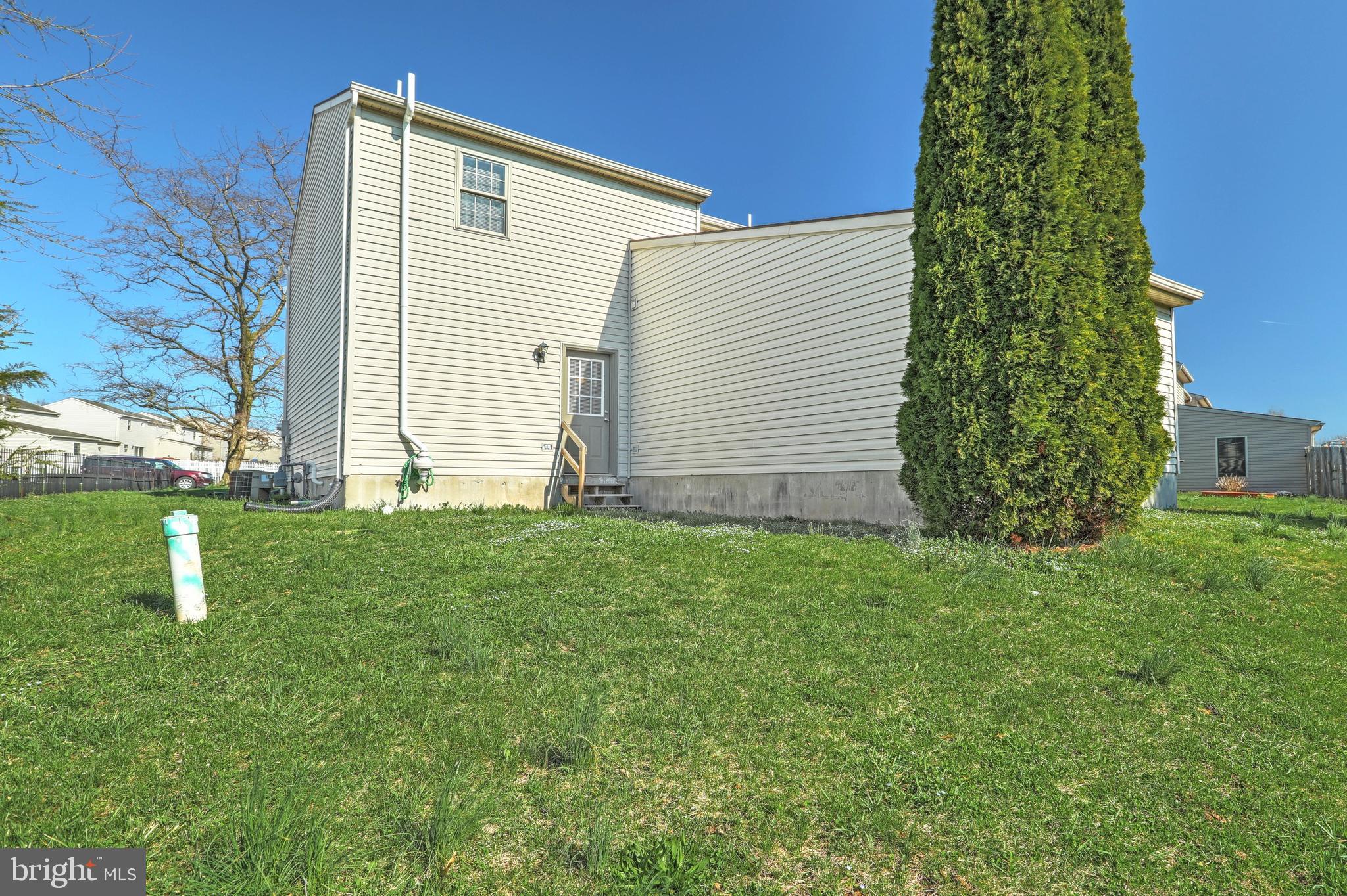 3017 Spectrum Road Dover, PA 17315 - Photo 6 of 26 Gallery Image 6