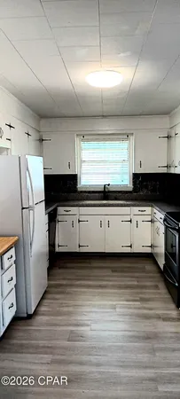 $2,000 | 648 North 9th Plaza, Panama City, FL 32404