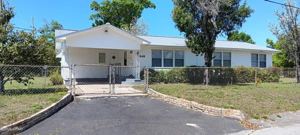 $2,000 | 648 North 9th Plaza, Panama City, FL 32404