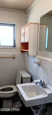 $2,000 | 648 North 9th Plaza, Panama City, FL 32404