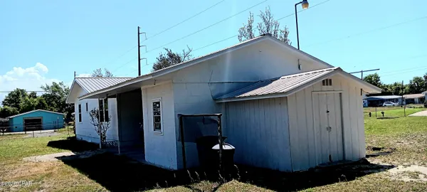 $2,000 | 648 North 9th Plaza, Panama City, FL 32404