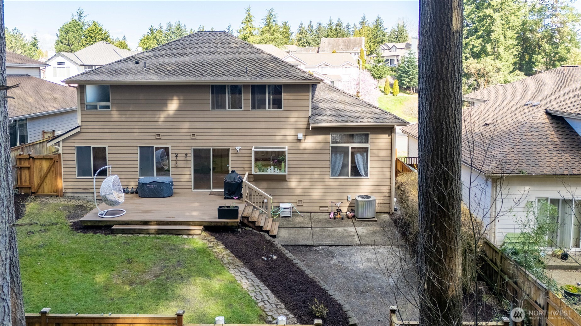 417 Southwest 353rd Street Federal Way, WA 98023 - Photo 33 of 40