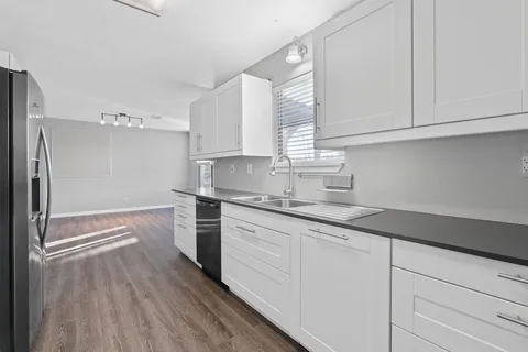 $320,000 | 1255 Lovers Lane, Bastrop, TX 78602