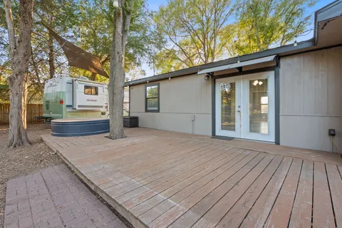 $320,000 | 1255 Lovers Lane, Bastrop, TX 78602