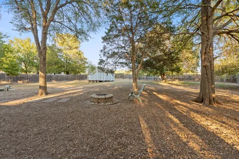 $320,000 | 1255 Lovers Lane, Bastrop, TX 78602
