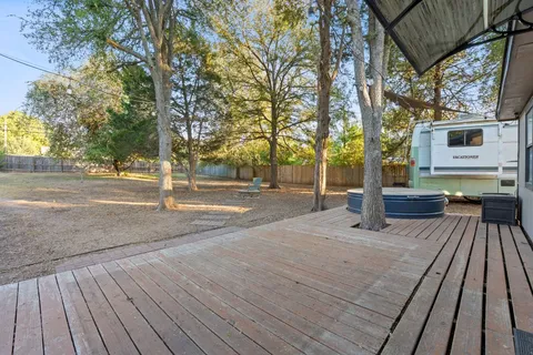 $325,000 | 1255 Lovers Lane, Bastrop, TX 78602