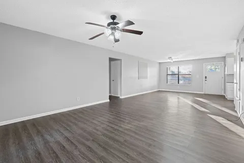 $325,000 | 1255 Lovers Lane, Bastrop, TX 78602