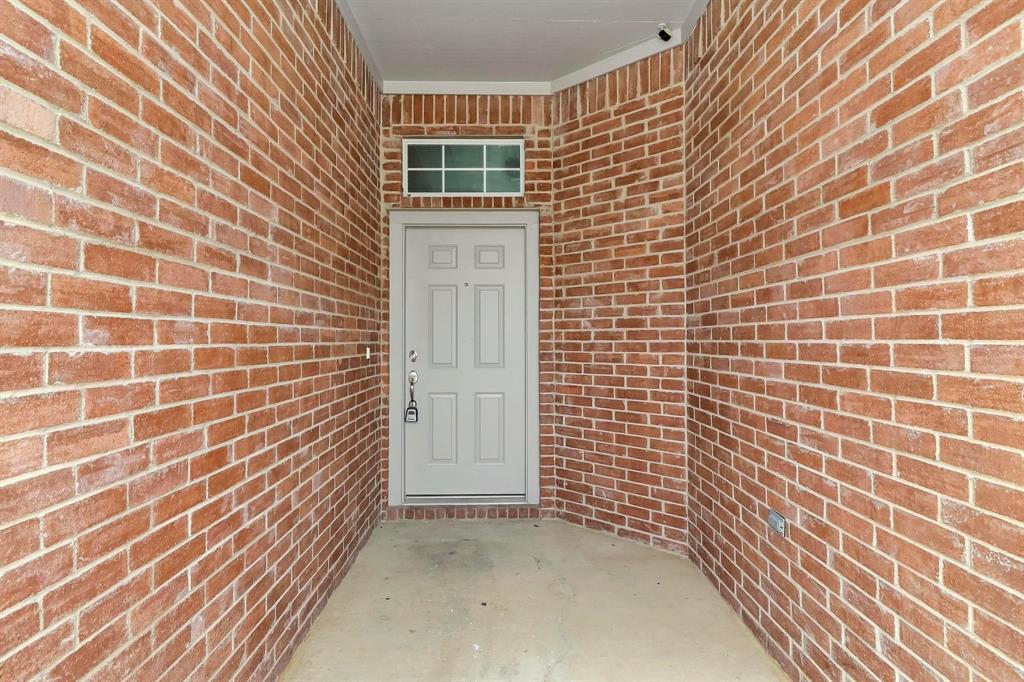 5528 Ridge View Drive Watauga, TX 76137 - Photo 2 of 16 Covered entry way..