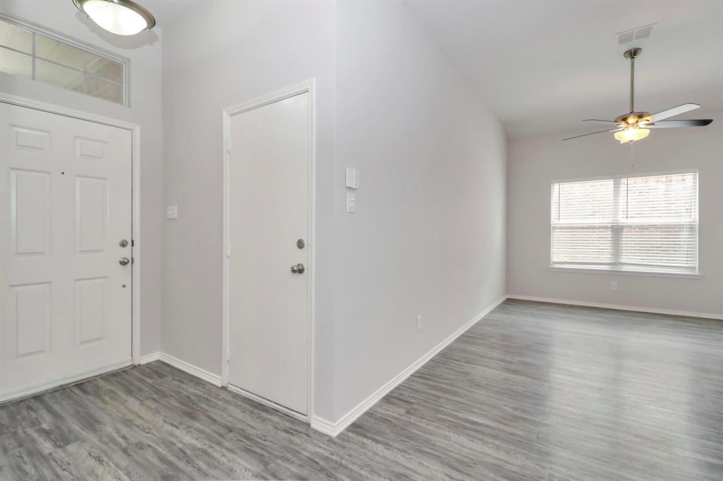 5528 Ridge View Drive Watauga, TX 76137 - Photo 5 of 16 Entry to Formal Dining