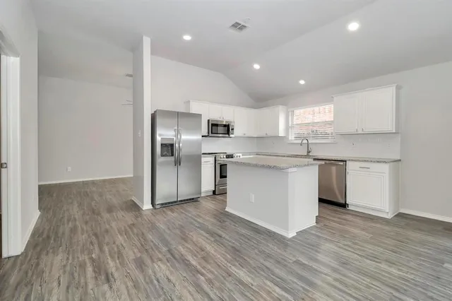 $2,145 | 5528 Ridge View Drive, Watauga, TX 76137