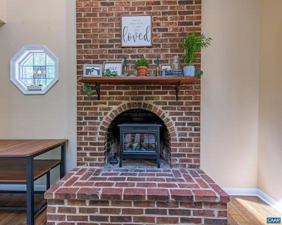 $368,900 | 942 Jefferson Drive, Palmyra, VA 22963