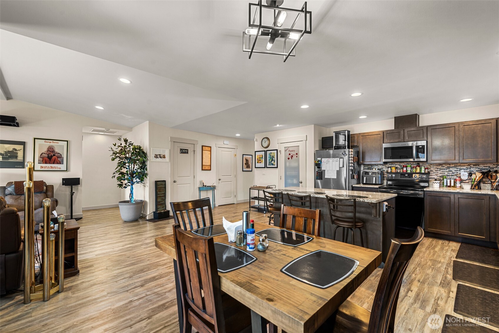 628 Craig Avenue Wenatchee, WA 98801 - Photo 8 of 27