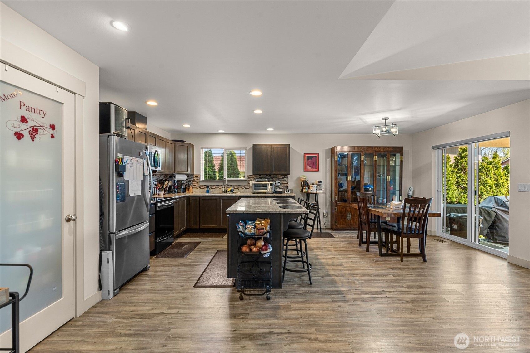 628 Craig Avenue Wenatchee, WA 98801 - Photo 9 of 27