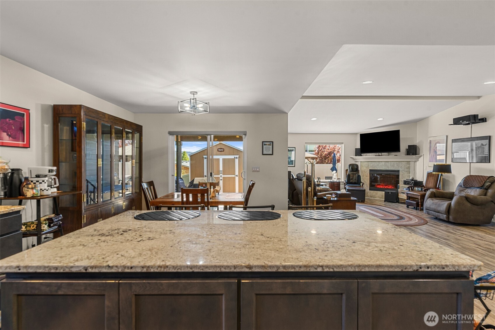 628 Craig Avenue Wenatchee, WA 98801 - Photo 10 of 27