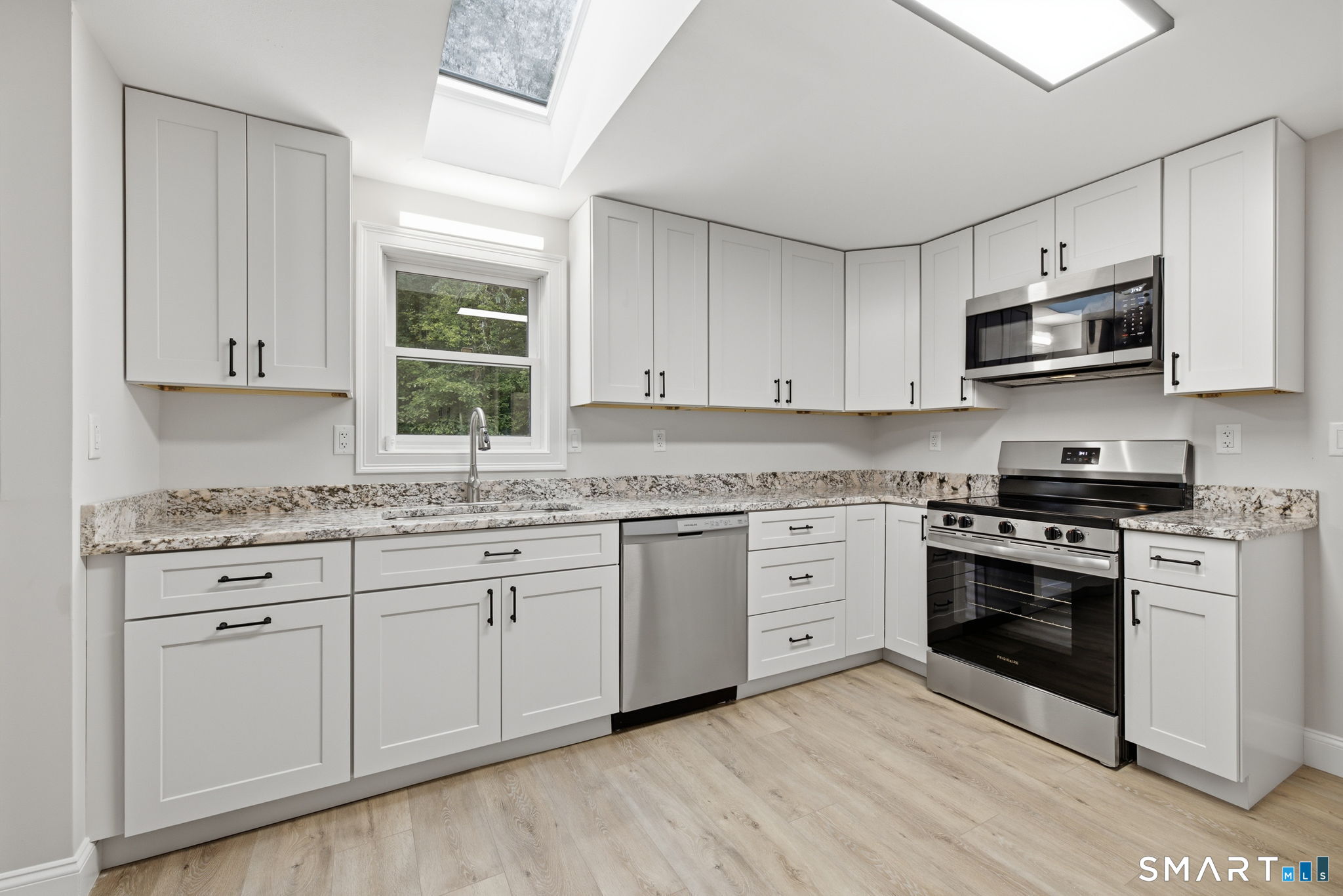 263 Christian Hill Road Brooklyn, CT 06234 - Photo 11 of 39 Gallery Image 11