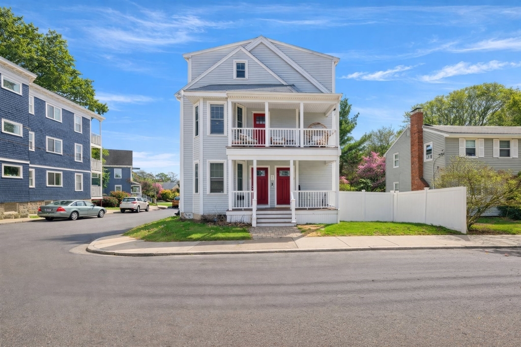 40 Catherine Street, Unit B Boston, MA 02131 - Photo 39 of 40