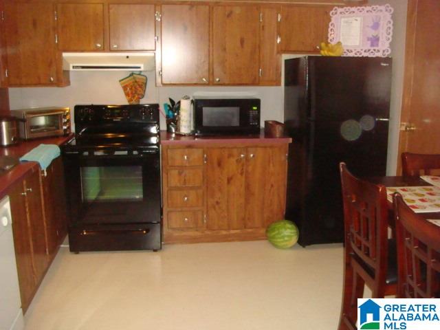 633 Hart Circle Warrior, AL 35180 - Photo 7 of 16
