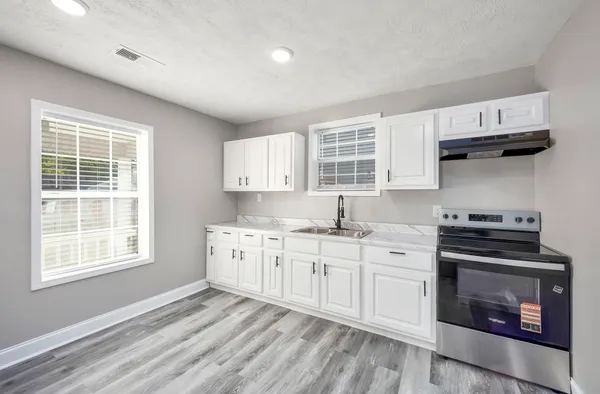 $215,000 | 111 Westwood Avenue, Jackson, TN 38301