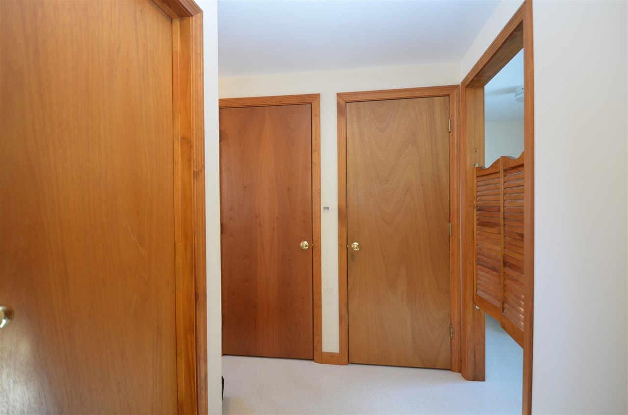 27 Fernald Road Kittery, ME 03904 - Photo 3 of 23