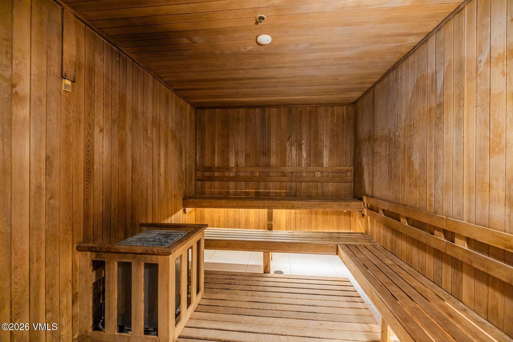 1 Vail Road, Unit 9204 Vail, CO 81657 - Photo 17 of 20 Sauna
