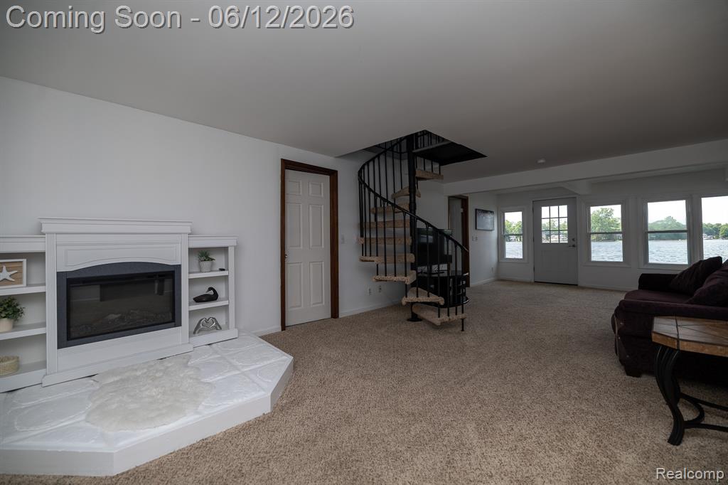 8691 Cooley Lake Road Commerce Township, MI 48382 - Photo 5 of 29