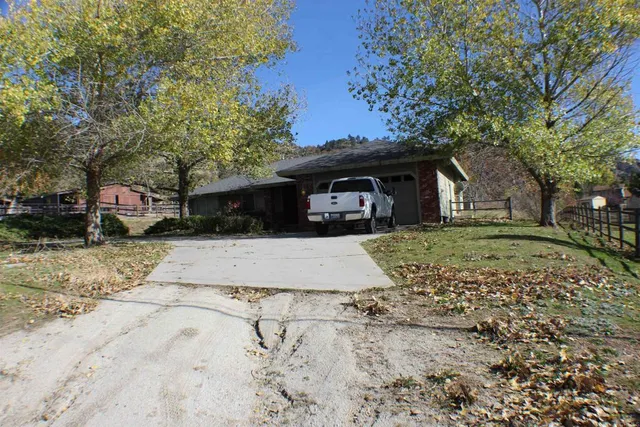 $409,900 | 23950 Jacaranda Drive, Tehachapi, CA 93561