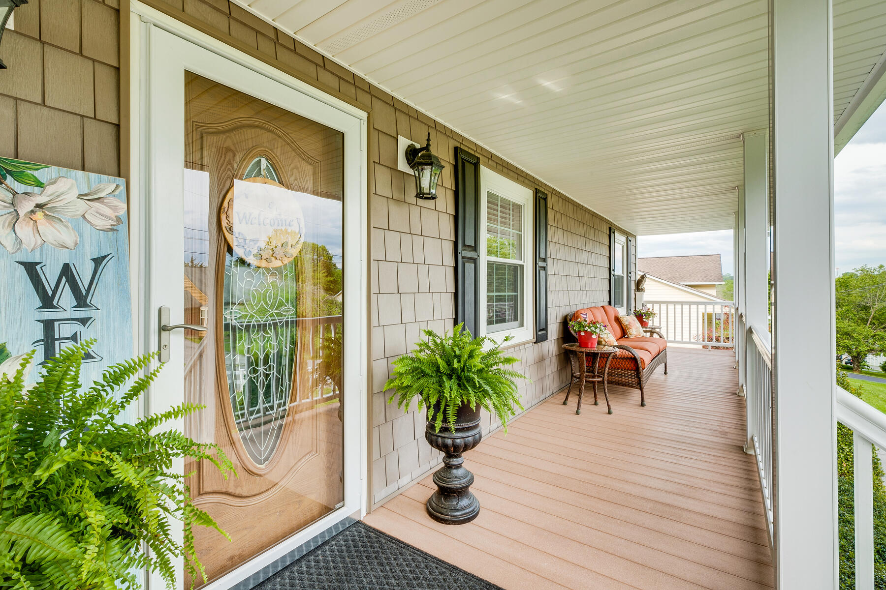 273 Ridgeview Drive Gray, TN 37615 - Photo 4 of 37 004