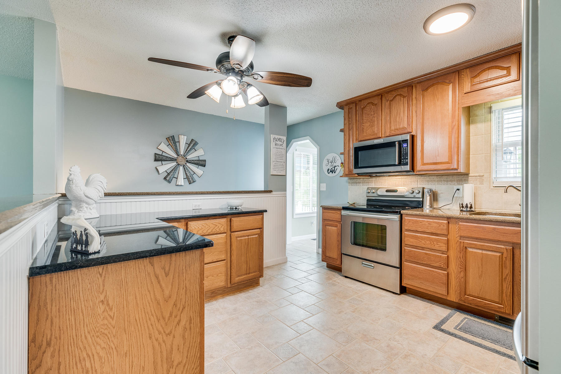 273 Ridgeview Drive Gray, TN 37615 - Photo 9 of 37 009