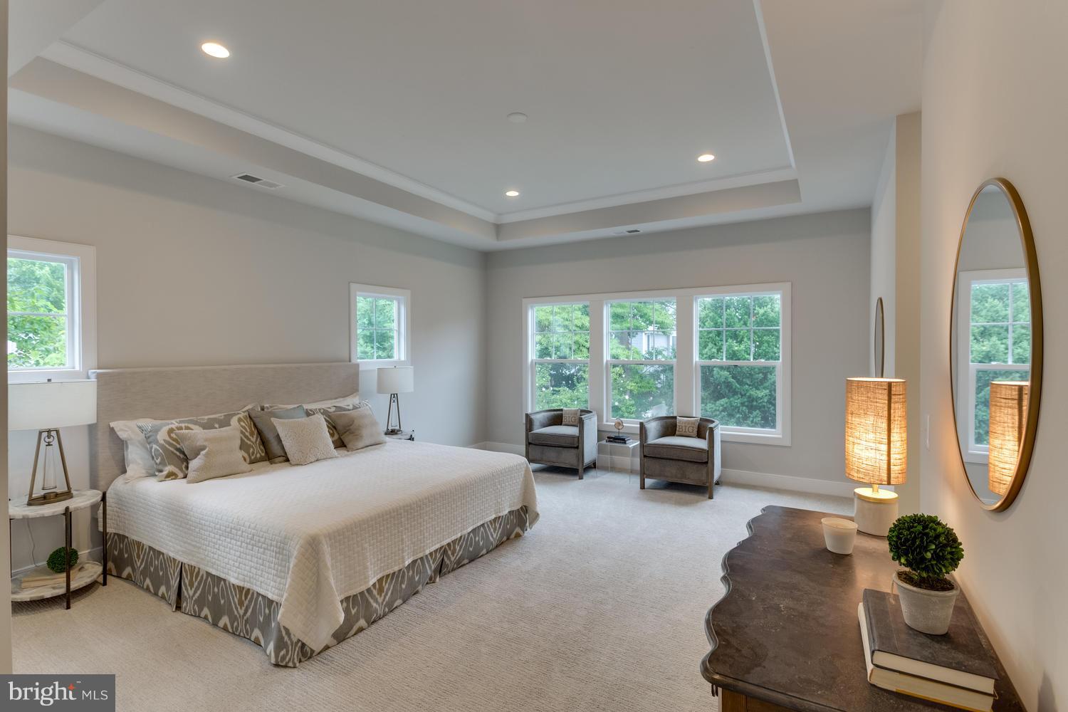 6231 Washington Boulevard Arlington, VA 22205 - Photo 15 of 30 Bedroom (Master)