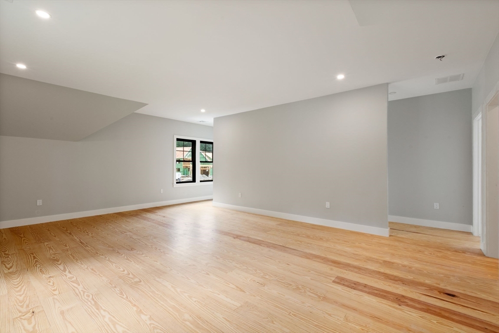 5 Litchfields Way Walpole, MA 02081 - Photo 12 of 26