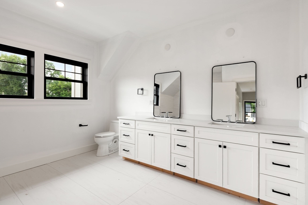 5 Litchfields Way Walpole, MA 02081 - Photo 14 of 26