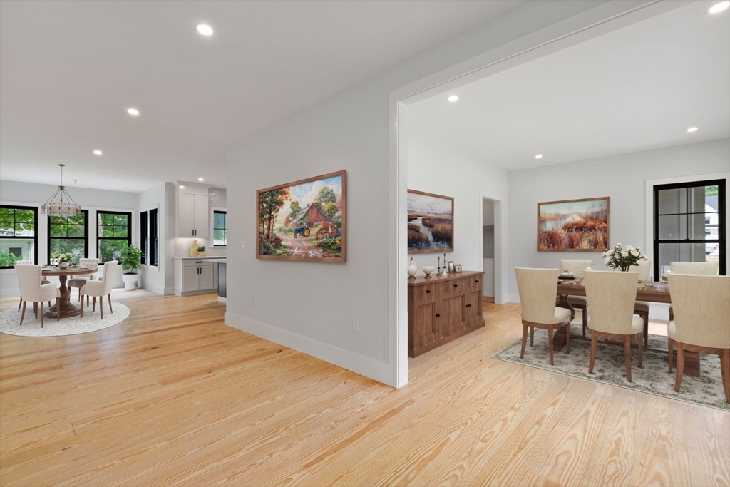 5 Litchfields Way Walpole, MA 02081 - Photo 5 of 26