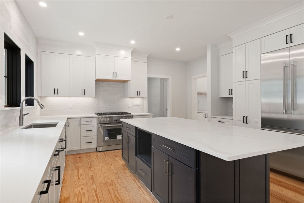 5 Litchfields Way Walpole, MA 02081 - Photo 8 of 26