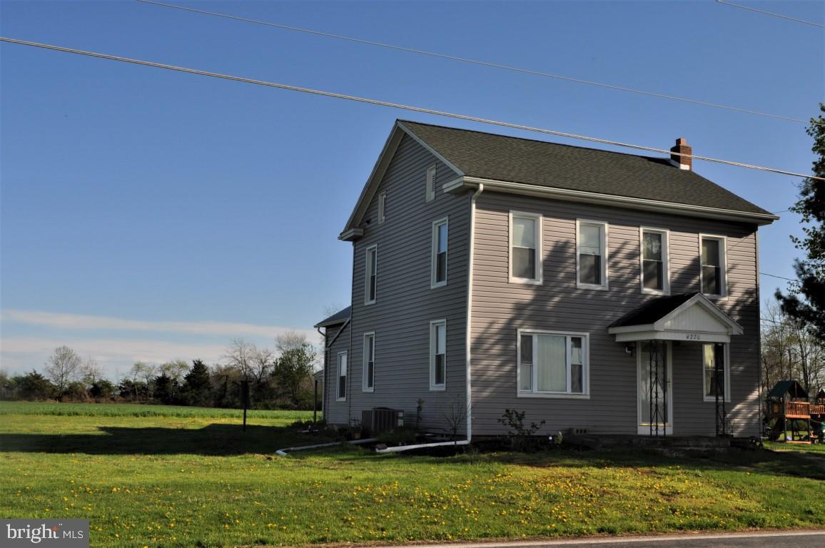 4270 West Canal Road Dover, PA 17315 - Photo 2 of 16 Gallery Image 2